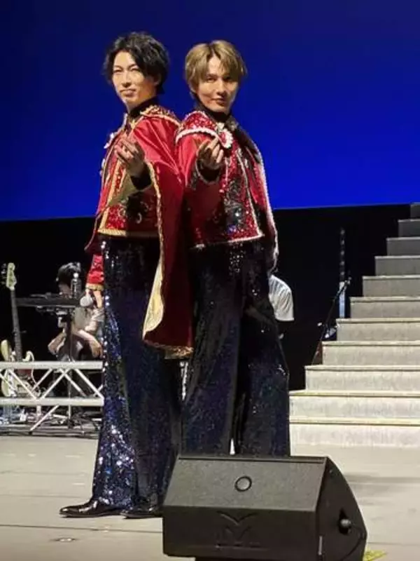 ２人組歌謡グループ・風輪が大田区のアプリコ大ホールで“凱旋コンサート”「夢がかなってうれしい」