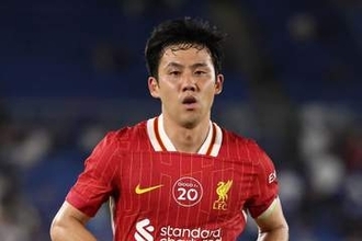 リバプール・遠藤航　サラーからトラブゾンスポル入り誘われる？英メディアが可能性指摘