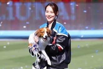 【ドジャース】大谷翔平の真美子夫人が連日登場「母の大らかさがある」「ギリシャ神話の女神だ」
