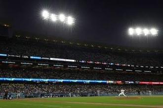 【ドジャース】試合中の球場近くで…男性の首吊り遺体発見「多くの通行人が目撃」＝米報道