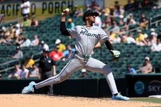 【ＭＬＢ】７回まで完全試合の先発投手を降板させたマーリンズ監督に「恥を知れ！」大コール