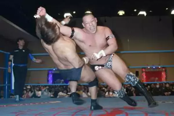 【全日本・ＣＣ】菊田円が関本大介を破り吠える「４戦を終えて負けなしだぞ俺は」