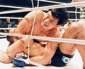 桜庭和志　不滅の金字塔 日本人選手48年ぶりグレイシー一族撃破　99年11月21日「PRIDE.８」