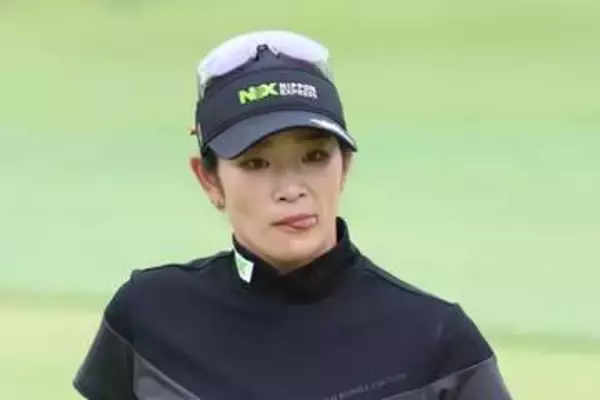 原英莉花　４アンダーの４位とＶ圏内キープ　圧巻のイーグルは「光紀さんのおかげ」