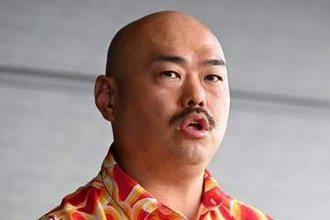 クロちゃん　長州小力のプロレス復帰戦での対戦への意気込みつづる「病院送りにしてやるしん！」