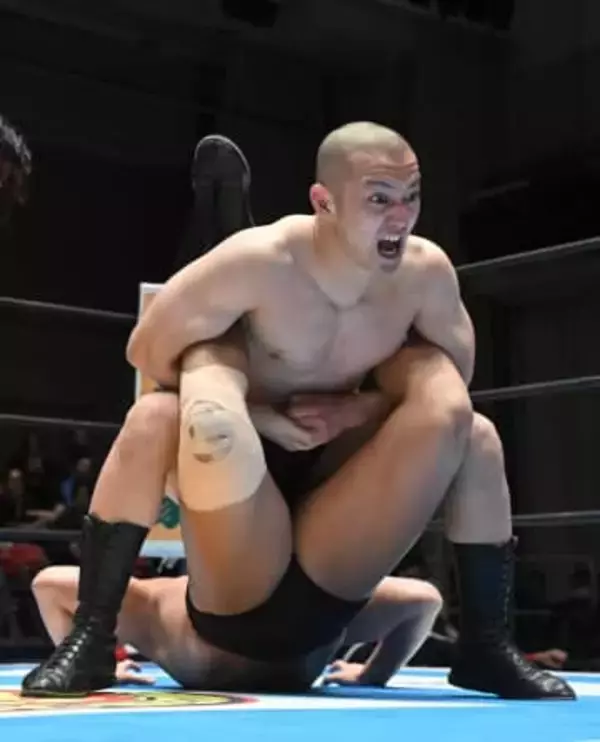 【新日本】中原大誠がデビュー　異例の練習生期間３年は「他の人間だったら耐えれない」