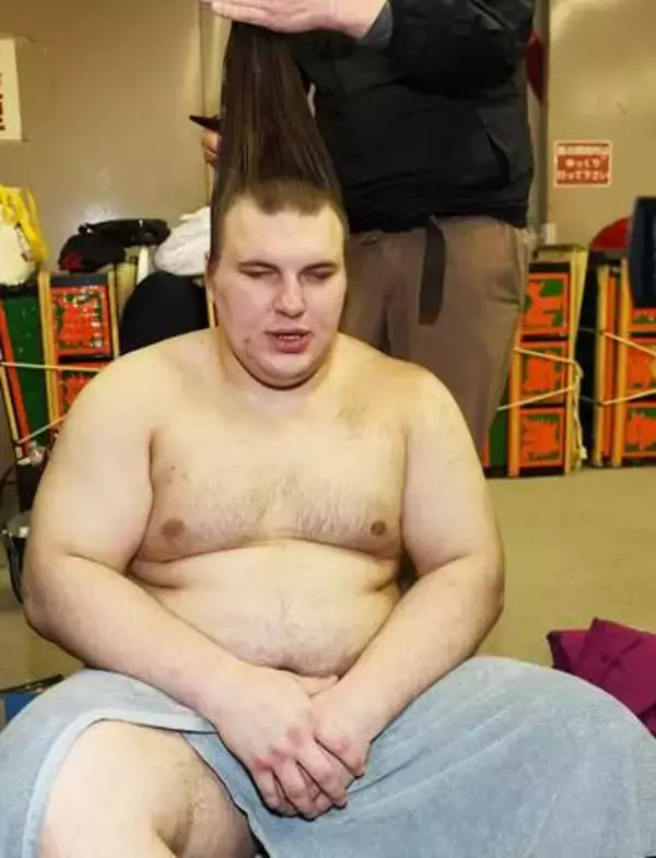 【大相撲】安青錦　連敗脱出で４勝目「今日は自分らしく相撲が取れた」と明るい表情