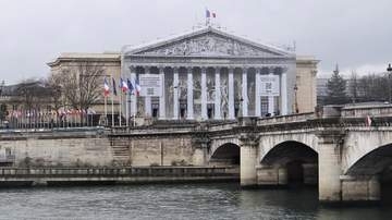 フランス国民議会がシンポジウム開催　ＵＦＯを科学的に議論