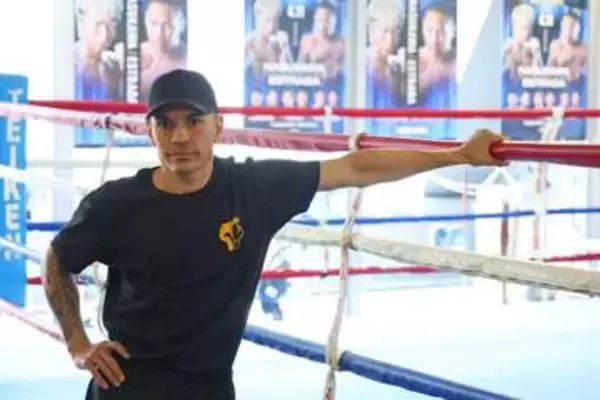 「那須川天心をペロリ完食⁉　4・11激突エストラダは減量も不安なし「日本食は大好きなんだ」」の画像