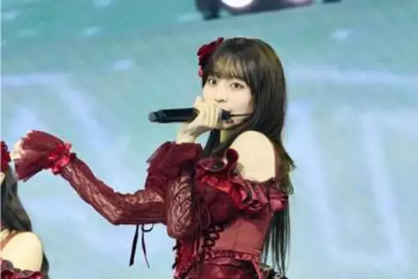 ≠ＭＥ 新曲「愛くださいませ」を初披露！　冨田菜々風は約３年半ぶりのロングヘアで魅了