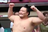 「【大相撲】元大関・朝乃山は初白星　〝第２の故郷〟大阪で気合十分「土俵の上で恩返しする」」の画像1