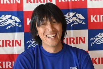 【日本代表】中村俊輔コーチが〝畏怖〟　長友佑都が５大会連続Ｗ杯を呼び込んだ「言霊」
