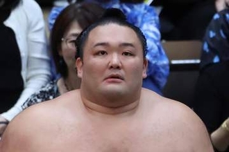 【大相撲】朝乃山が〝因縁の相手〟一山本を寄り切って白星発進「この日をずっと待っていた」