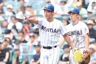 【甲子園】健大高崎が二刀流・佐藤麻恩の活躍で16強　青柳監督「０点というのは奇跡的です」