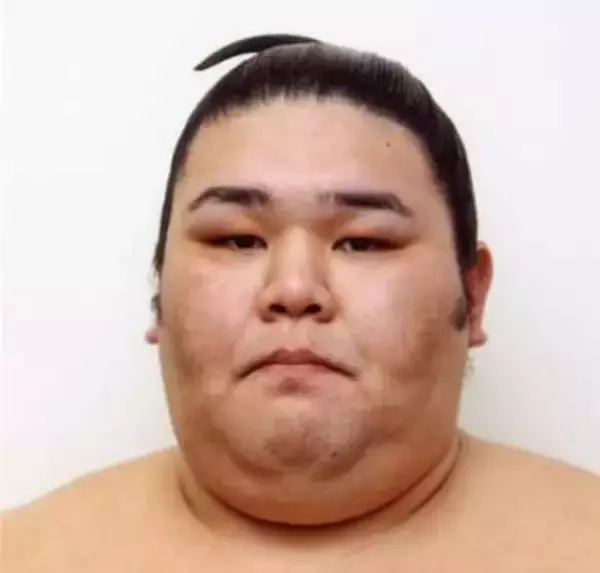 【大相撲】幕下以下は無給＆結婚もダメ！ 番付社会の厳しすぎる現実を元幕内力士が解説