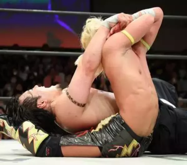 【ＤＤＴ】ＭＡＯ　ＫＯＤ初戦はユニバ王者・須見和馬に薄氷勝利「カズ、すごいじゃん！」