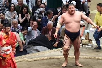 【大相撲】若隆景 10勝で首位を１差追走「最後までしっかり自分の相撲を取り切りたい」