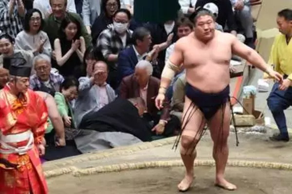 【大相撲】若隆景 10勝で首位を１差追走「最後までしっかり自分の相撲を取り切りたい」