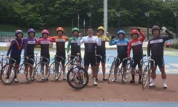 【宇都宮競輪・ＧⅢレジェンド神山雄一郎カップ】神山雄一郎氏がエキシビジョンレースで〝連覇〟達成