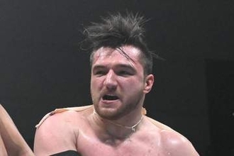 【新日本・Ｇ１】カラム・ニューマンが上村優也との激闘制す　オスプレイには「何を企んでいるか分かってるぞ」