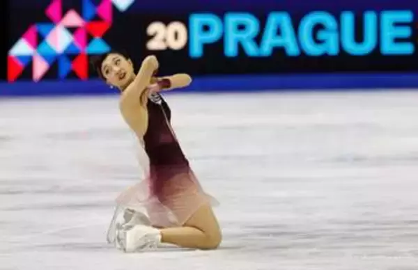 坂本花織　圧巻〝ラストダンス〟にロシアメディアも脱帽「ペトロシャンが出ても４位止まり」