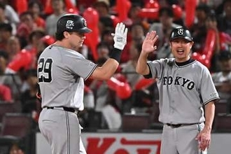 【巨人】橋上監督代行　代打で逆転打のダルベックに感謝「準備してくれてありがたい」