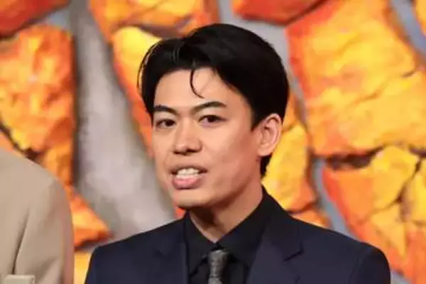 カベポスター浜田　よしもとお笑いライブで結婚発表も…観客は「５割の認知度」でアウェー