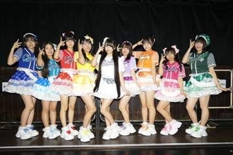 〝二刀流アイドル〟が背番号17選んだ理由「大谷翔平さんじゃない。華のセブンティーン！」
