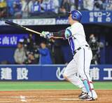 「【ＤｅＮＡ】１イニング３発含む13安打で鷹粉砕　相川監督は牧秀悟称賛「見ていて形もすごくいい」」の画像1