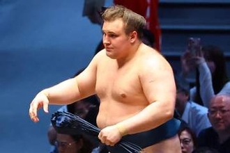 【大相撲】安青錦　藤ノ川の変化に動じず６勝目「どの状態でも対応できるよう集中していた」