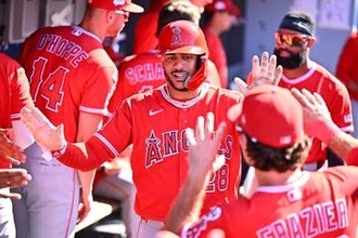 【エンゼルス】下位打線が10打点10得点の新記録　歴史的快挙の裏でトラウト13打数無安打のトホホ