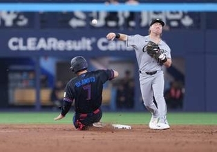 【ＭＬＢ】岡本和真の後半戦は無安打スタートに痛恨の失策　チームは大敗