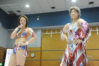 【マーベラス】Ｓａｒｅｅｅ＆彩羽匠が桃野美桜、暁千華組に貫禄勝ち　８・８後楽園で２大シングル戦も実現