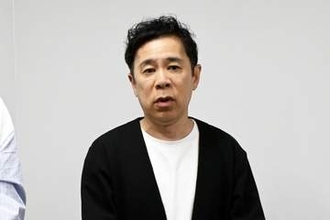 岡村隆史　東京進出時に多忙すぎてはたらいた〝奇行〟告白「ホテルに缶詰にされて、廊下に…」