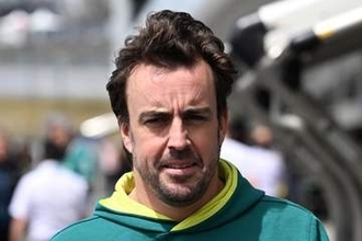 【Ｆ１】アロンソ「非常に低レベル」とアルボンらを侮辱…元上司が不穏発言に異議