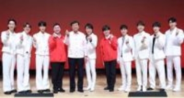 夢グループが韓流コンサートを開催　石田社長が天国の橋幸夫さんへ届けた〝絆〟とは…