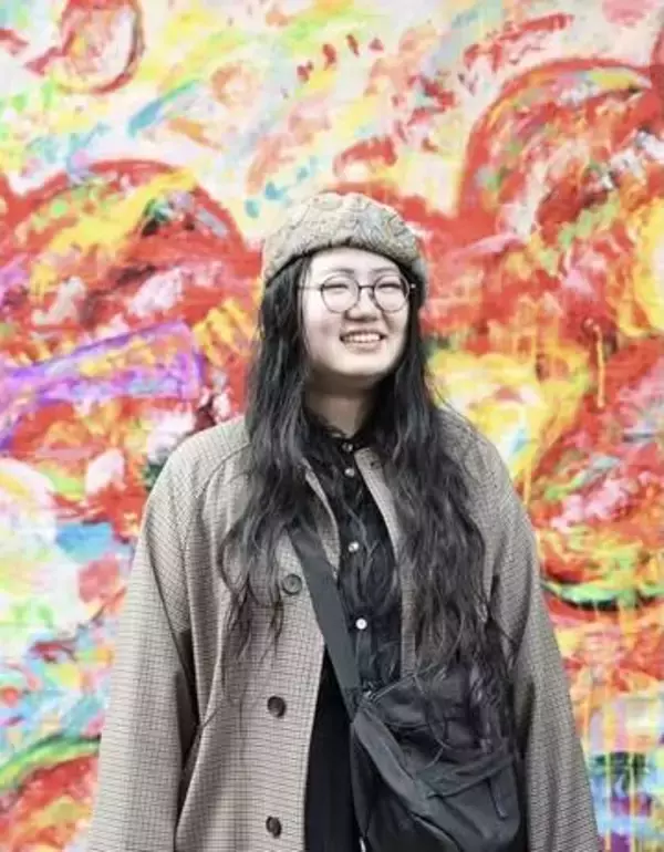 大喜利好きが高じてプロの道へ　女性ピン芸人・藤堂「年齢不問・受講料無料に釣られて養成所に…」