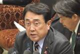 「赤沢亮正経産相　イラン情勢緊迫化→ガソリン価格急騰の〝仕組み〟と緊急措置の内容を説明」の画像1
