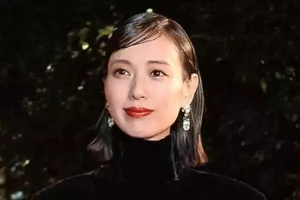 戸田恵梨香は「リアル細木数子」だった⁉　他事務所の浜辺美波らにも〝ズバリ言うわよ〟で活躍予言