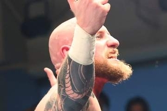 【ＡＥＷ】ゲイブ・キッドがＡＥＷナショナル王者アンドラデに敗戦　ＧＬＯＢＡＬ王座との２冠逃しモロニーとの神戸決戦に暗雲