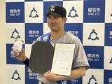 「【巨人】泉口友汰　地元御坊市のシティプロモーション大使に就任「とても誇りに思います」」の画像1