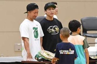 井上尚弥が会見延長アピール！　弟・拓真は那須川天心より「ボクシングの幅は全然勝っている」