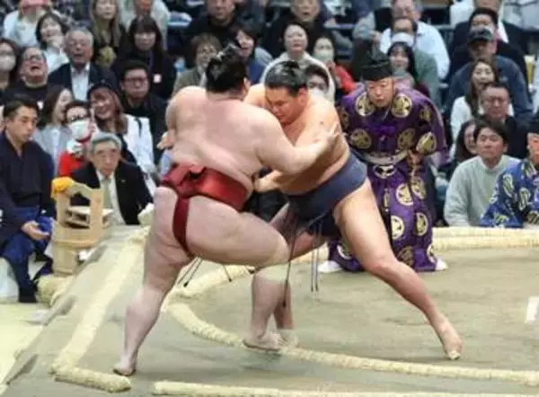 【大相撲】豊昇龍　立ち合いから動いて２敗を死守　八角理事長「勝ちたかったのでは」