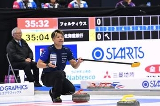 【カーリング】ＳＣ軽井沢クラブ・男子は連覇王手　今大会は自炊の〝共同生活〟…昨晩はキムチ鍋