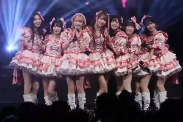 ＳＫＥ４８の８期生７人が１０周年ライブで躍動　野村実代「８期が第一線で引っ張っていきます！」