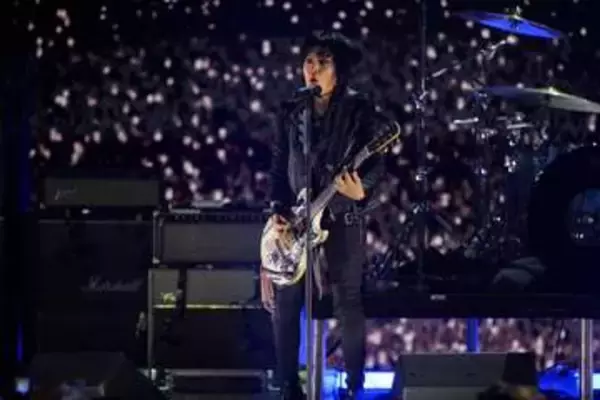 パンクのゴッドマザーことジョーン・ジェット＆ザ・ブラック・ハーツが約16年ぶりの英国ツアーへ