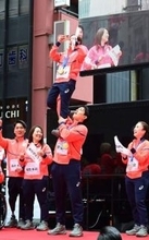 【フィギュア】〝りくりゅう〟が感謝パレードでリフトを披露「たくさんの方の目に映るかなと」