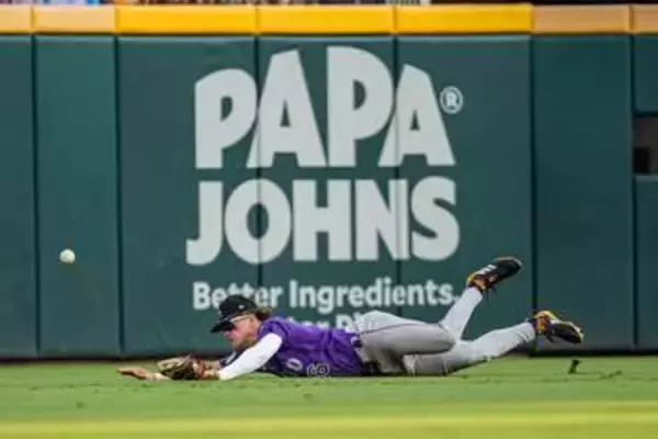 【ＭＬＢ】ロッキーズ新人がヤジに中指でスタメン落ちも途中出場「処分は６イニングで終わった」