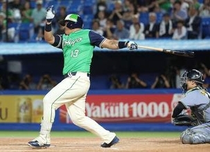 【ヤクルト】オスナ　一軍復帰戦で４打数２安打「チームが勝てるようにベストを尽くすだけ」