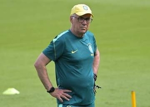【北中米Ｗ杯】ブラジル・アンチェロッティ監督の優勝ボーナスは１３億円　防弾リムジン、無料航空券、高級住宅の高待遇